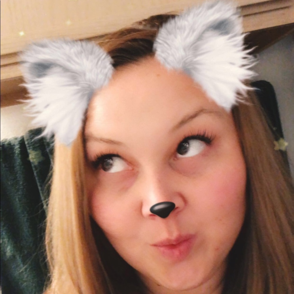 Meet your Posher, Nikki